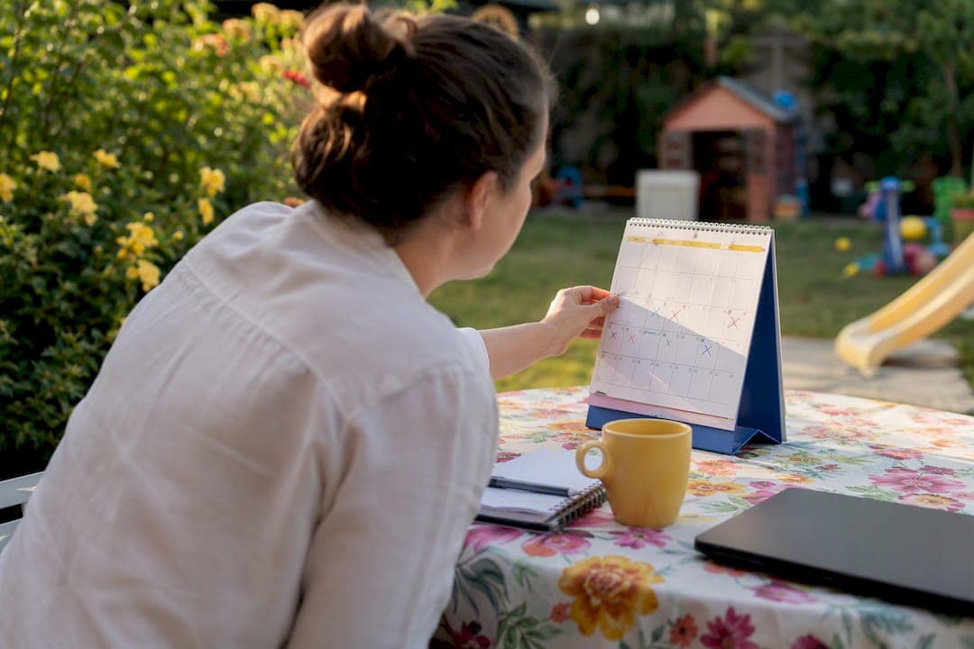 Caregiver Schedule Conflicts: What to Do Right Now
