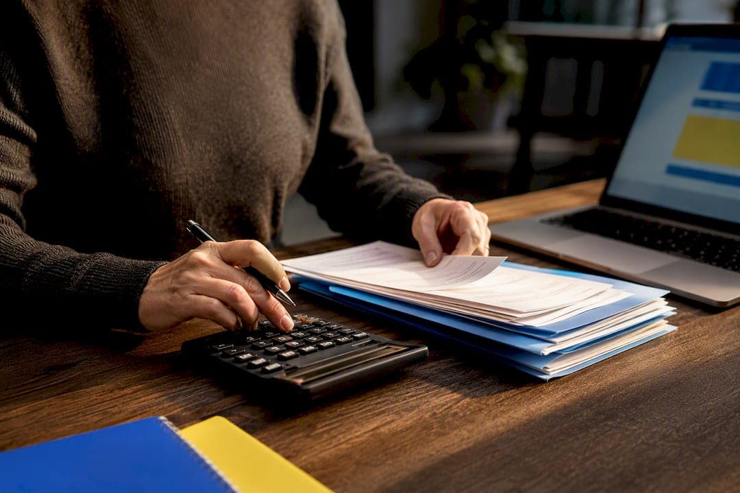 Nanny Pay Stubs for U.S. Household Employers: When $3,000 Triggers Taxes